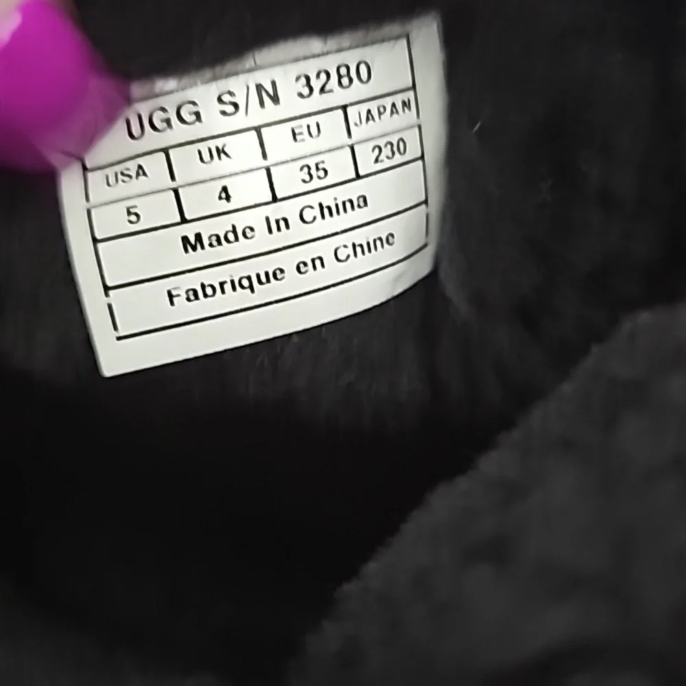 UGG Bailey Bow Black Leather Winter Boots Size 5
